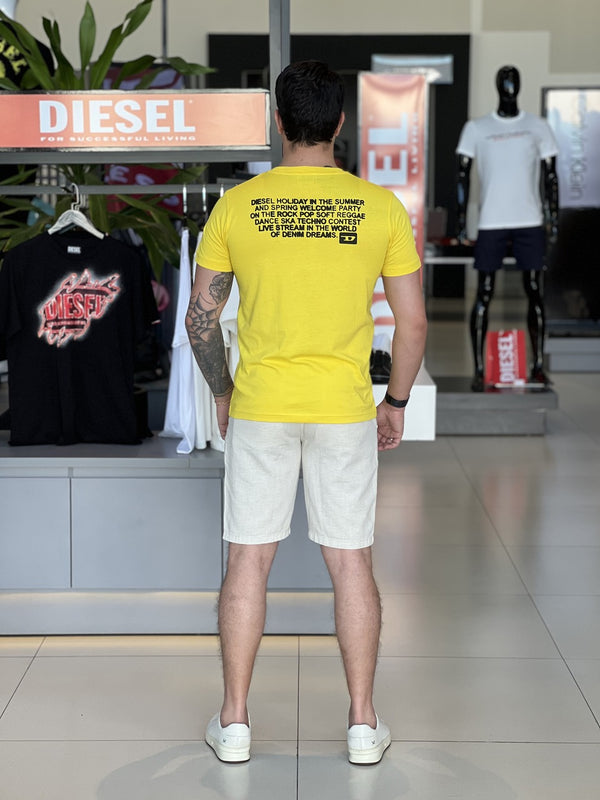 Camiseta Diesel T-Diegor-K57 Lettering Estampado nas Costas e Peito Masculino