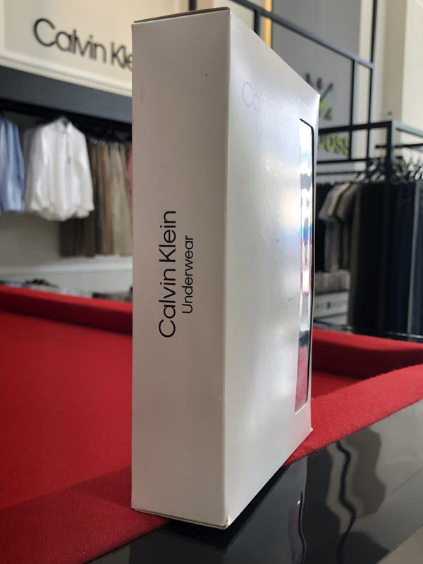 Cueca Calvin Klein Boxer Kit com 3 Peças sem Costura Masculino Branco/Cinza e Preto